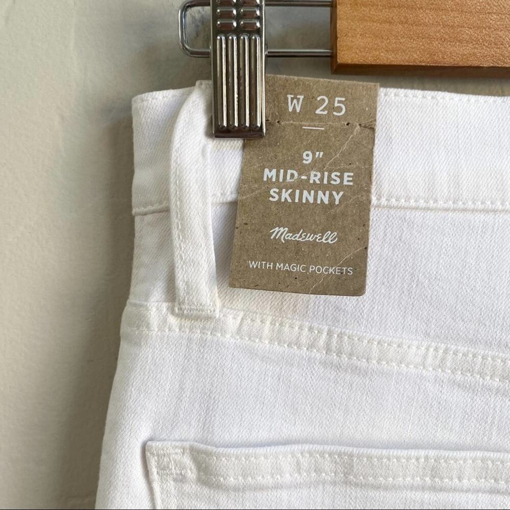 Madewell 9” Mid-Rise Skinny White Raw Hem Jeans - Picture 5 of 8